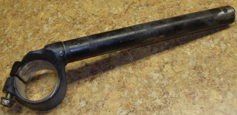 02 Honda CBR600F4 CBR 600 F4 CBR600 Right Handlebar Mount Handle Bar Bracket M6