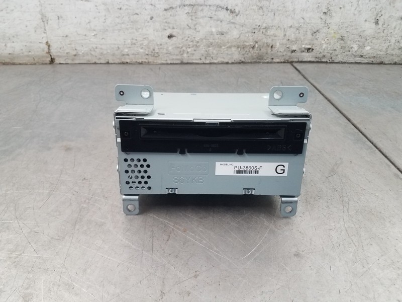2018 Ford Mustang Shelby GT350R AM FM CD Radio Receiver #0117 A6