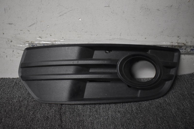AUDI Q5 FOG LIGHT GRILLE LEFT SIDE FACTORY OEM