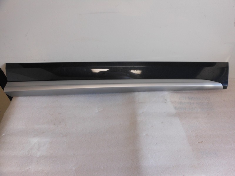 2017 AUDI Q5 S-LINE FRONT DOOR LOWER MOULDING 80A.853.960A