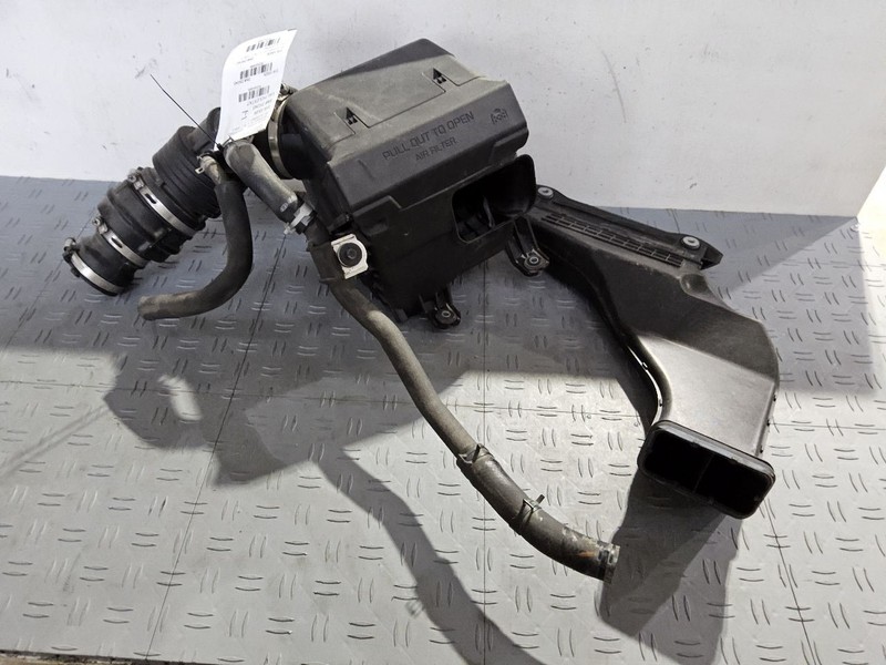 2017-2018 Kia OPTIMA Air Cleaner Intake Box Assembly 1.6L VIN 1 8th Digit Turbo