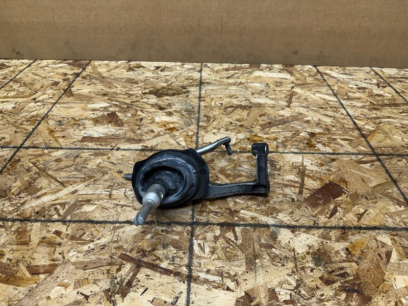 BMW E90 E92 E93 M3 2008-2013 OEM MANUAL TRANSMISSION SHIFTER ARM ASSEMBLY