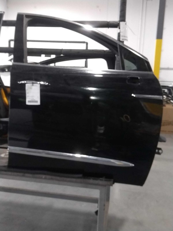 2018 Buick Enclave Right Door Black OEM Used Small Ding 132k Miles