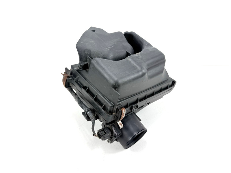 2013-2018 NISSAN SENTRA AIR CLEANER BOX ASSEMBLY 16500-3RC2A OEM
