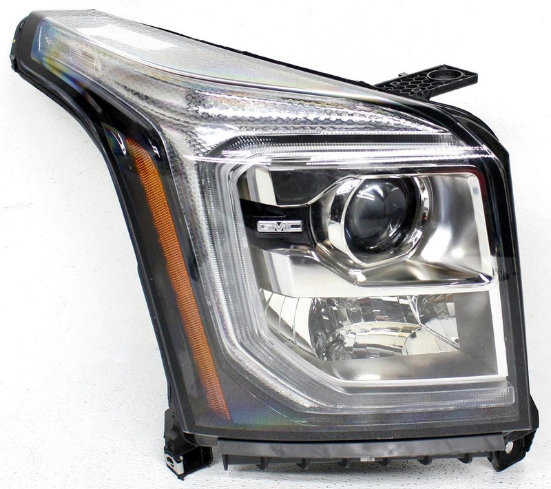 OEM Right Passenger Side HID Headlamp For GMC Yukon, Denali, XL, Tab Missing