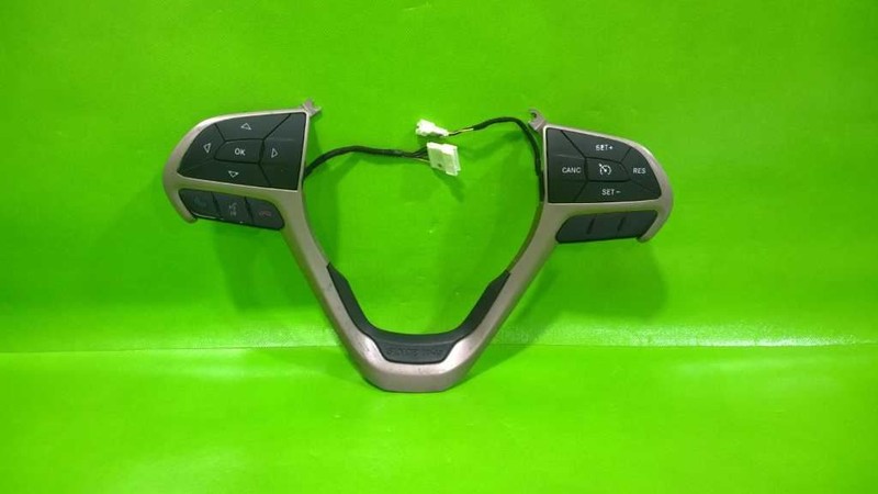 14-17 GRAND CHEROKEE PHONE AUDIO CRUISE CONTROL WHEEL SWITCH BEZEL OEM 4345-6