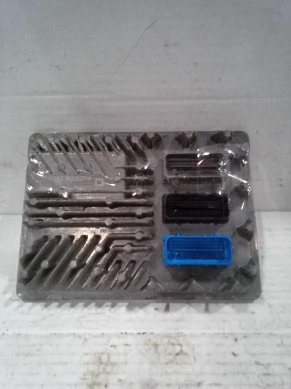 2018 GMC Sierra 1500 ECM Engine Control Module 12674052 139K Miles OEM