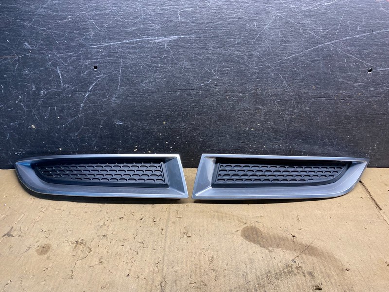 2013 2014 2015 GMC Acadia Front Left+Right Set Grille Bezel Bumper Oem X0381 DG