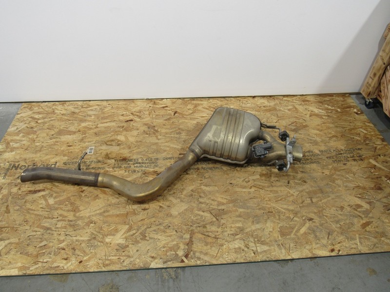 18-21 Mercedes GT 63 X290 2019 Rear Right Passenger Exhaust Muffler Pipe :A
