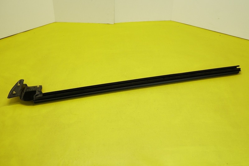 🔅2020-2023 TESLA Y OEM.INNER BELT SEAL ASSEMBLY-FRONT DOOR-LEFT HAND 1500062-00