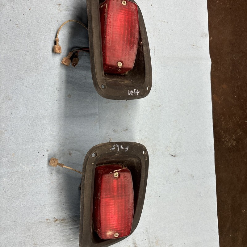 2000’s EZGOTxt Golf Cart Rear Body Fender Brake Lights Tail Lights