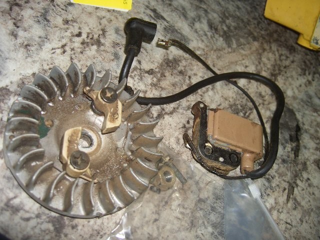 McCulloch 610 pro mac coil and flywheelchainsaw part only bin 4