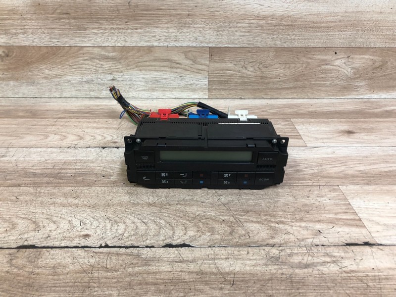 VOLKSWAGEN EUROVAN OEM FRONT AC CLIMATE CONTROL HEATER SWITCH 1999-2004 2
