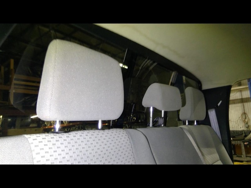TUNDRA 2007-2012 3 Rear Headrests 1693157