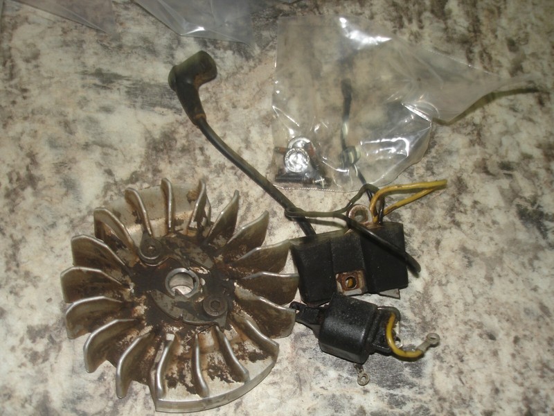 Jonsered 625 both coils and flywheelchainsaw part onlybin5046