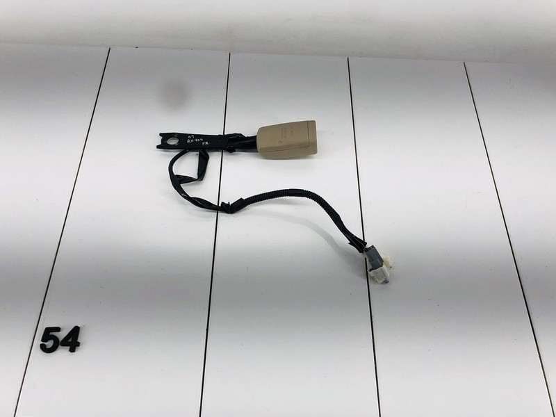06-08 LEXUS RX400H FRONT RIGHT PASSENGER SIDE SEAT BELT BUCKLE OEM