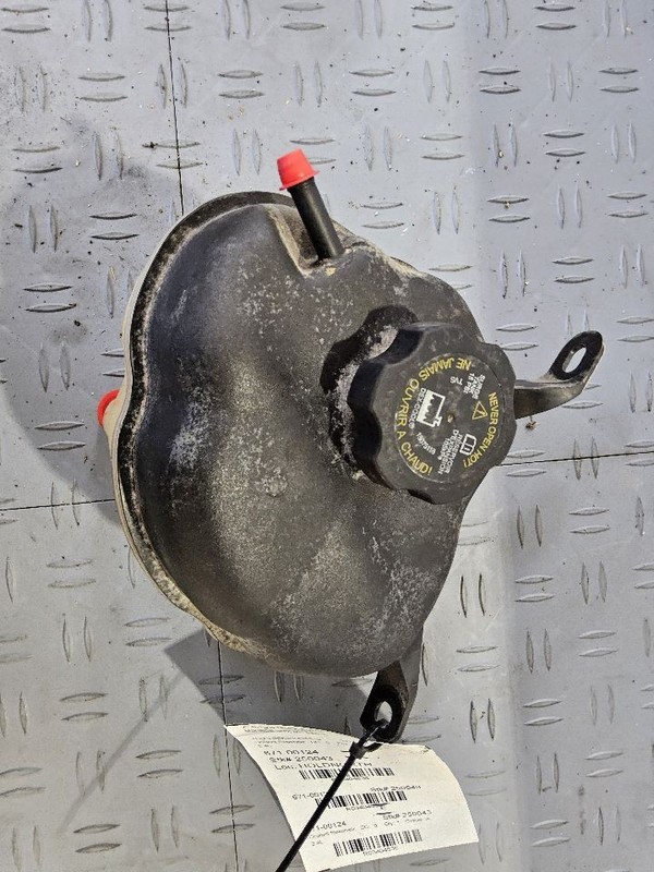 Coolant Reservoir Fits 10-17 EQUINOX 3404836