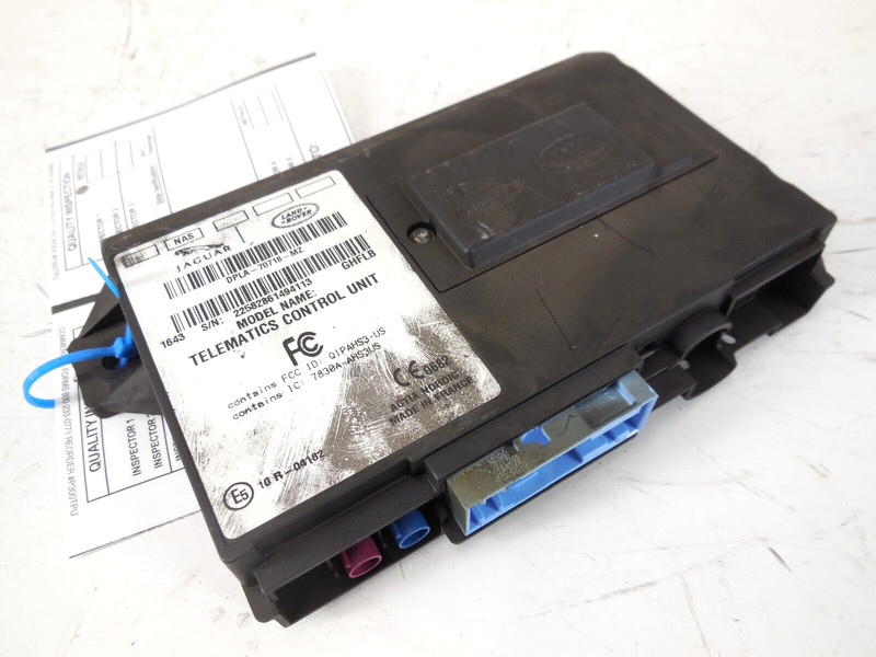 2017 17 Jaguar F-Pace Telematics Communication Control Module OEM