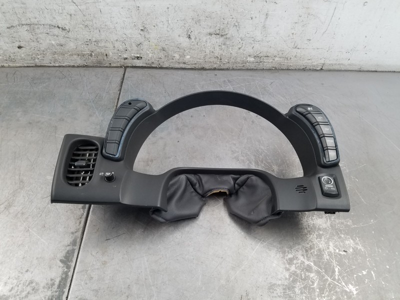 2008 Chevy Corvette C6 Vert Gauge Bezel / Controls #7050 P5