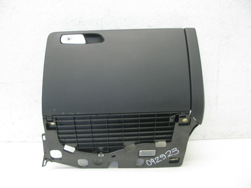 09-16 AUDI B8 A4 S4 SEDAN GLOVEBOX DASH GLOVE BOX COMPARTMENT STORAGE 092523