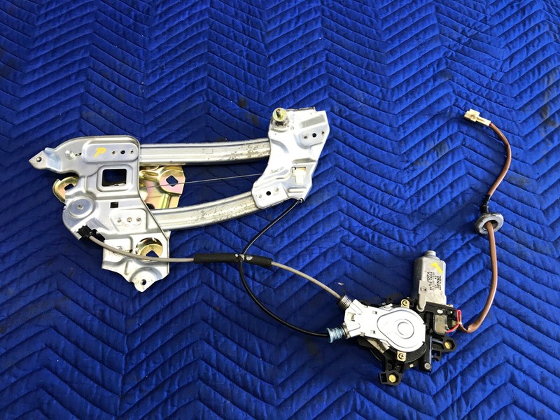 02-10 Lexus SC430 Rear Left Side Door Window Regulator Motor OEM