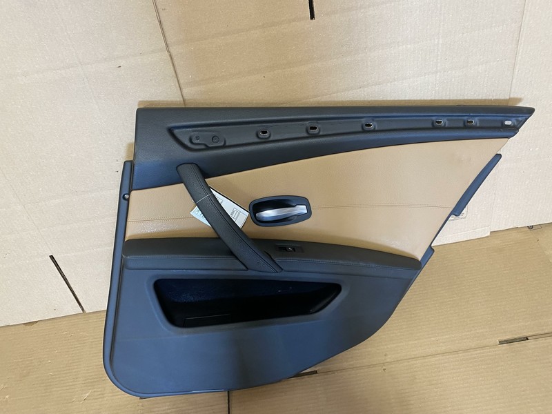 2008-2010 BMW 535I E60 REAR RIGHT PASSENGER SIDE DOOR PANEL TRIM LEATHER OEM