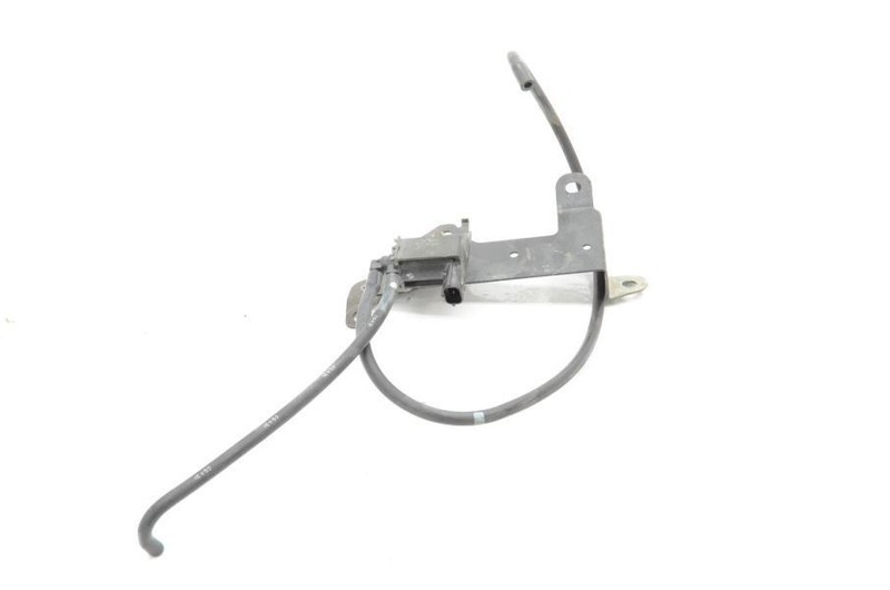 1994-1997 MAZDA MX-5 MIATA 1.8L EVAPORATION CANISTER SOLENOID