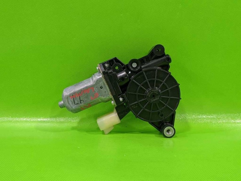 05 06 07 08 09 LACROSSE PASSENGER RIGHT FRONT WINDOW MOTOR OEM 4008-7