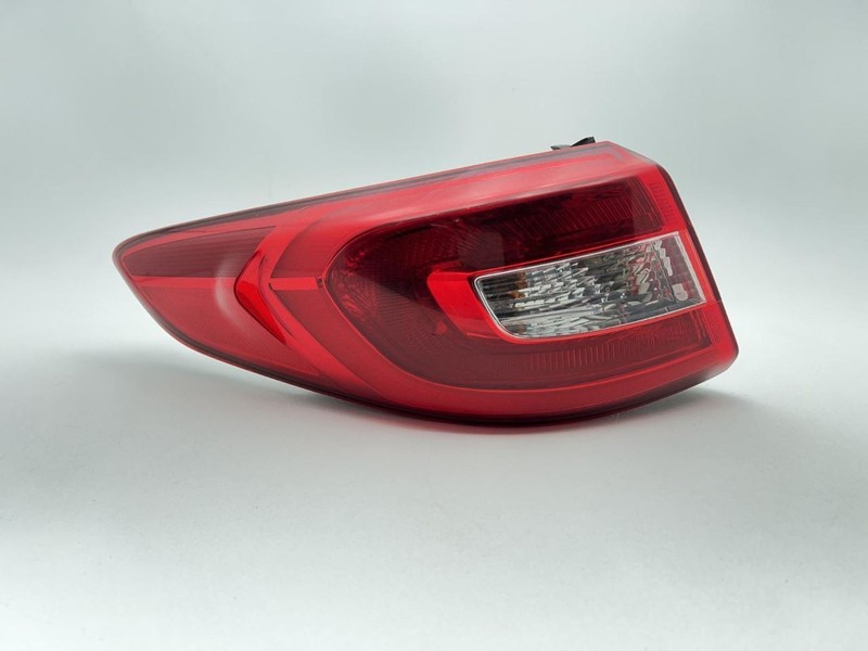 2015-2017 HYUNDAI SONATA LEFT TAILLIGHT 2.0L AT FWD 44K -SPORT- 43203