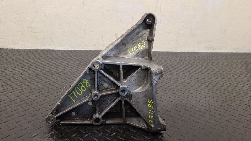 99-03 Ford F250SD 7.3L Upper Alternator Tensioner Bracket OEM F8TE-19D624-AB