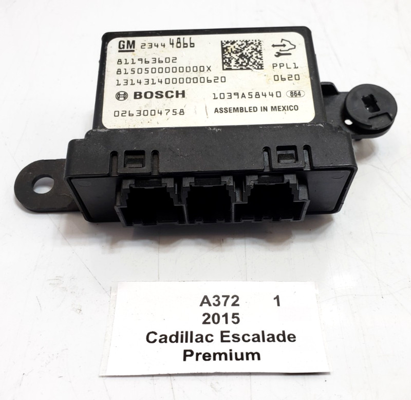 ✅ 2015-2018 OEM Cadillac Escalade Rear Parking Park Assist Control Module