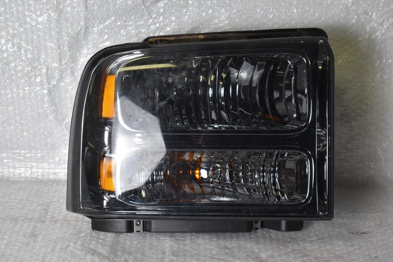 Fit For 1999-2004 Ford Super Duty F250 F350 Excursion Right Headlight