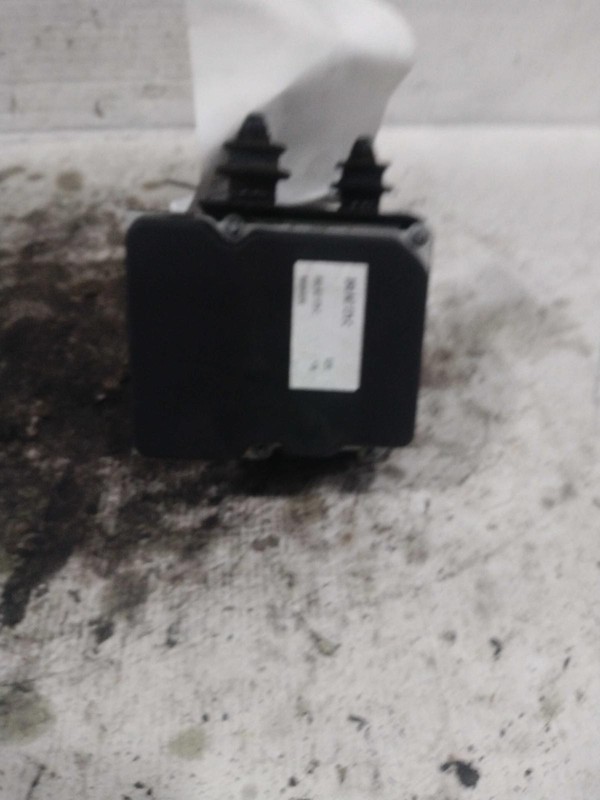 2009 Audi Q5 ABS Pump & Motor Assembly OEM 8R0614517AJ 173k Miles