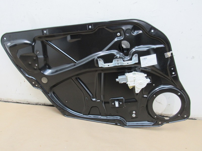 Mercedes R350 W251 2011 Rear Left Driver Door Window Regulator W/ Motor 06-13 ;