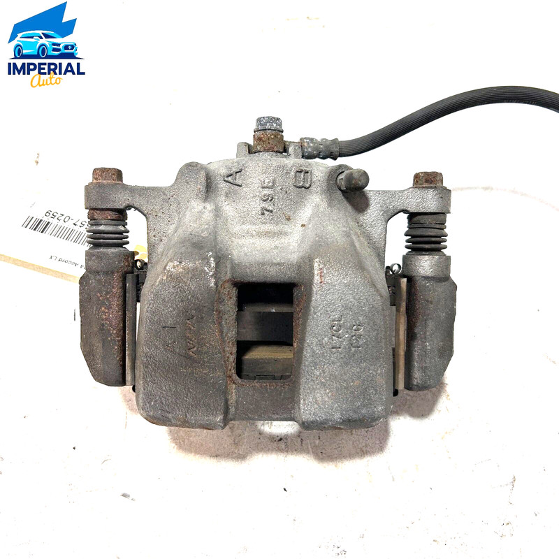 2018-2020 HONDA ACCORD FRONT LEFT DRIVER SIDE BRAKE CALIPER W/ PAD OEM