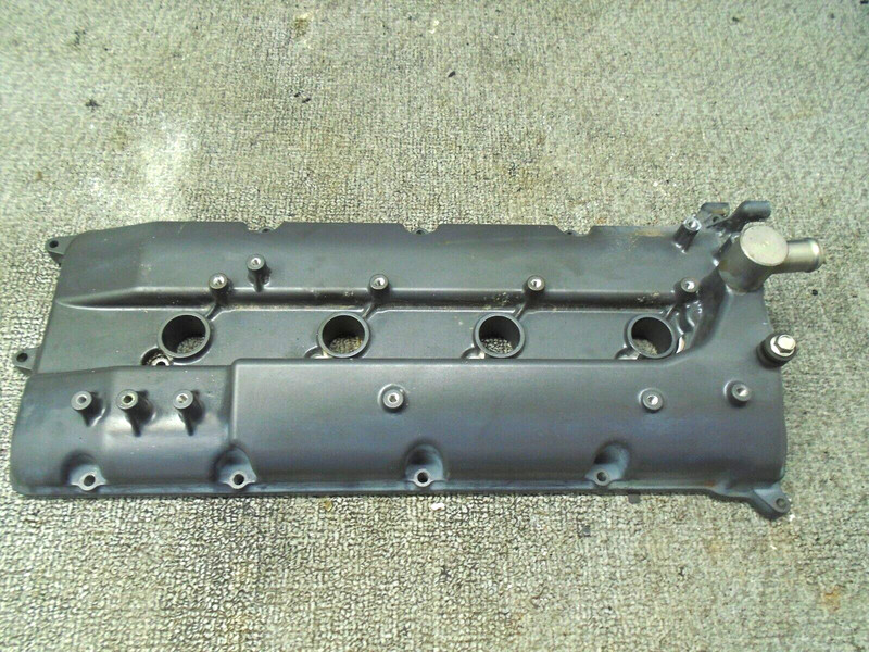 Cylinder Head 2 Cover 6AW-11192-00-9S Yamaha Outboard 2007-2011 300/350 Hp Motor