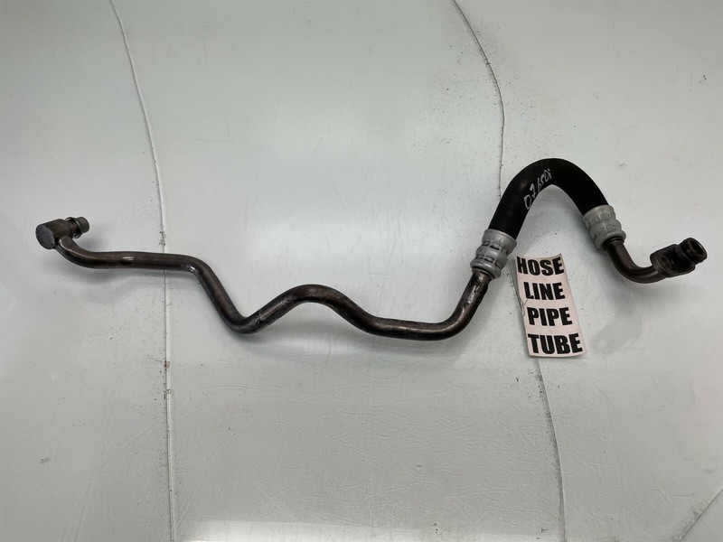 06-10 BMW 650i 550i N62 ENGINE OIL COOLER PIPE HOSE LINE OEM