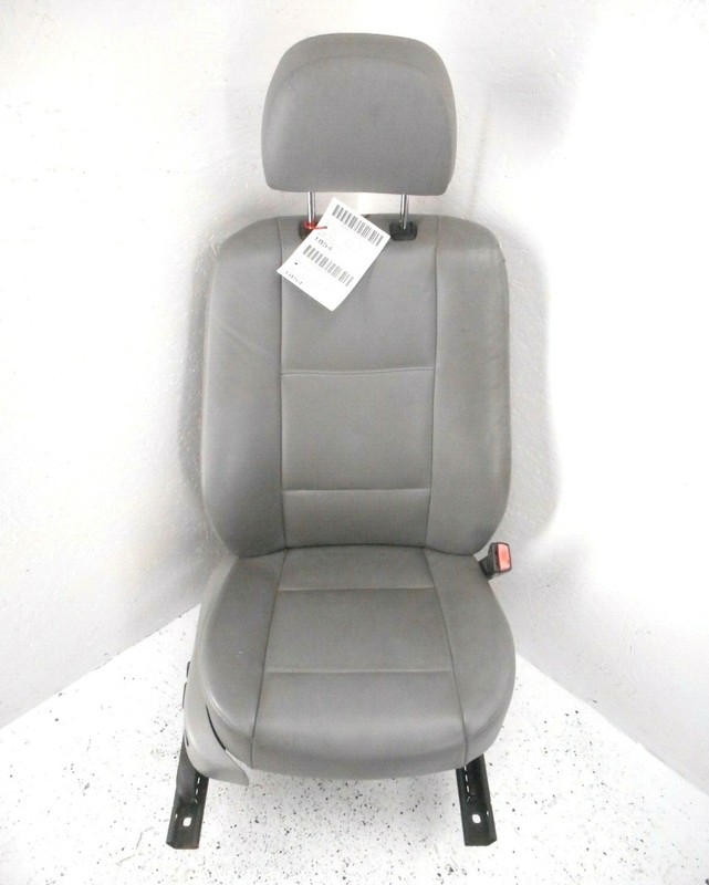 BMW 330i Sedan Front Seat Passenger Right OEM 2004