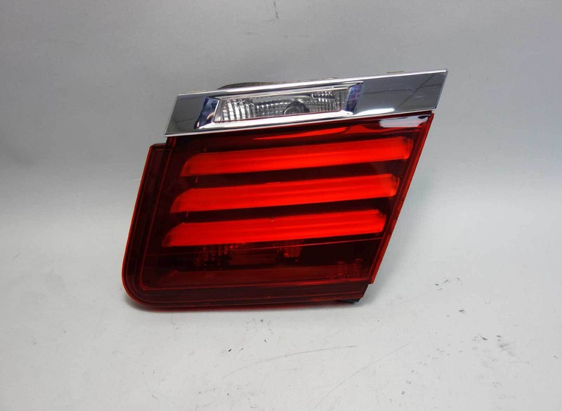 2013-2015 BMW F01 7-Series F02 LCI Right Inner Tail Light Lamp in Trunk Lid OEM