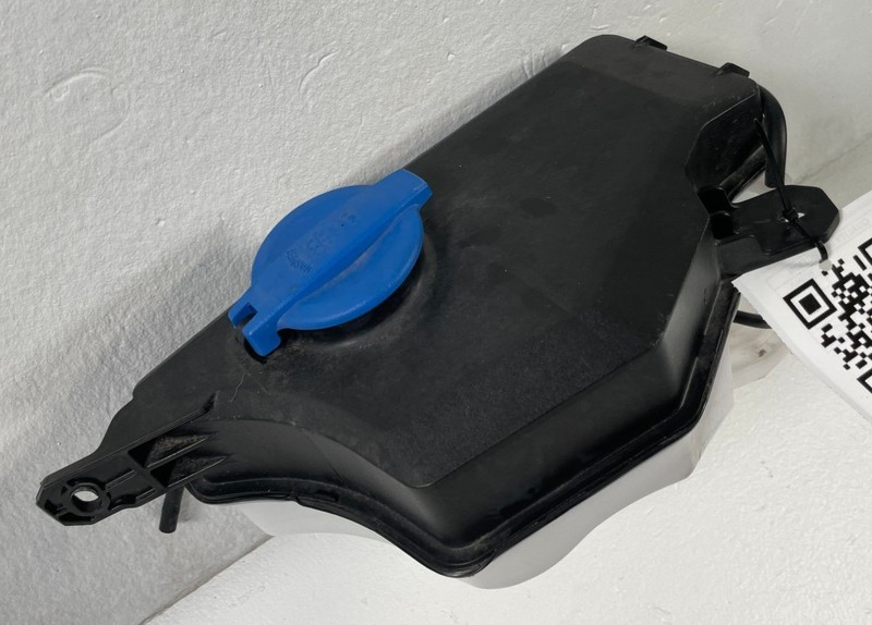 2022-24 HYUNDAI IONIQ 5 WINDSHIELD WASHER RESERVOIR TANK W/ FILLER NECK # 108829