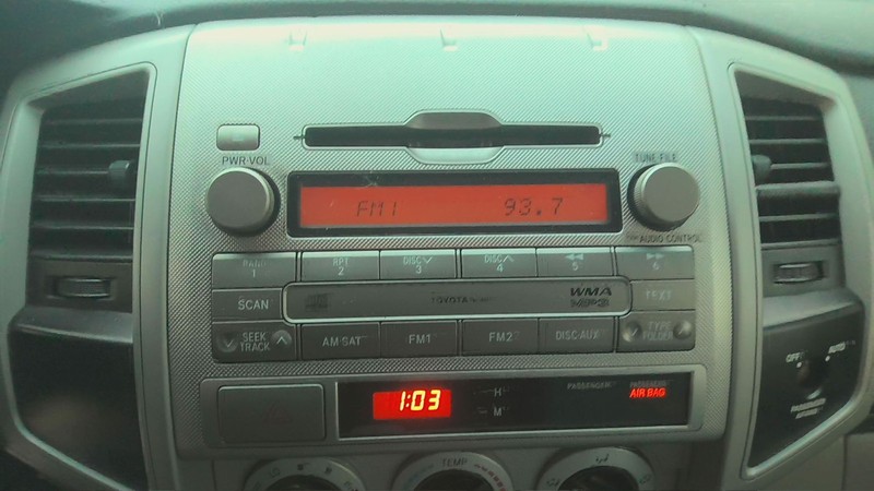 Audio & Visual Equip.(radio) TOYOTA TACOMA 09 10 11