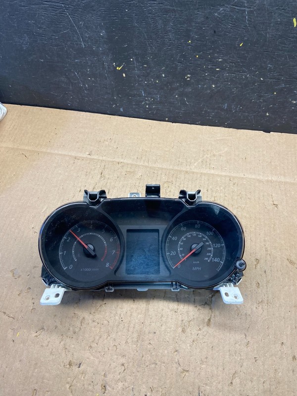 2007 2008 Mitsubishi Raider Speedometer Cluster Gauge 8100b200 Q0893 DG