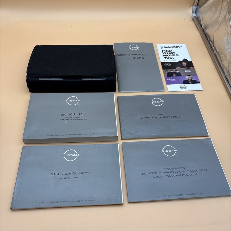 2021 Nissan Kicks Owner's Manual Quick Reference Guide With Case Included