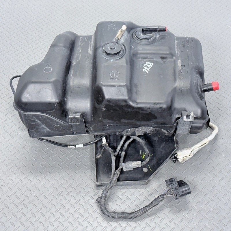 ✅ 2019-26 RAM 1500 3.0L OEM DEF DIESEL EXHAUST FLUID TANK UREA RESERVOIR w/ PUMP