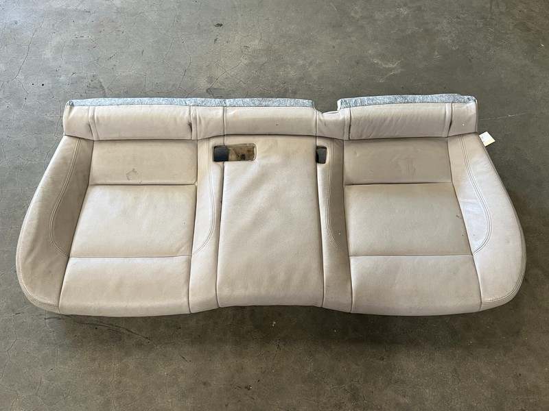 ⭐2008-2014 BMW X6 E71 REAR 2ND ROW LOWER SEAT BENCH CUSHION ASSY OEM LOT2649