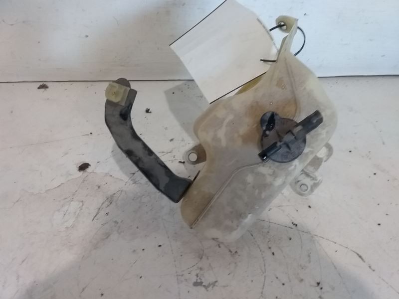 Coolant Reservoir Canada Market Fits 09-14 MATRIX 3250023