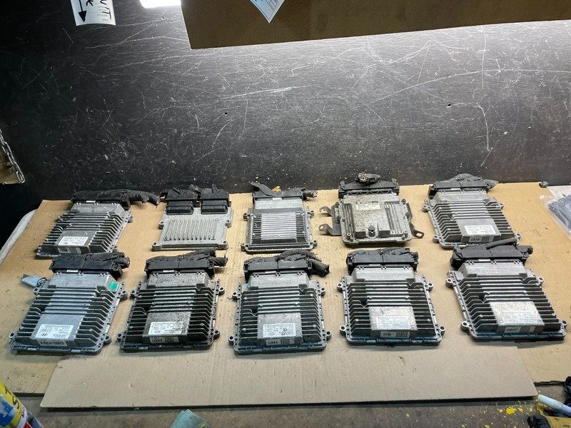 Mix of 10 Kia Hyundai ECM Engine Computer Module X0808 PS