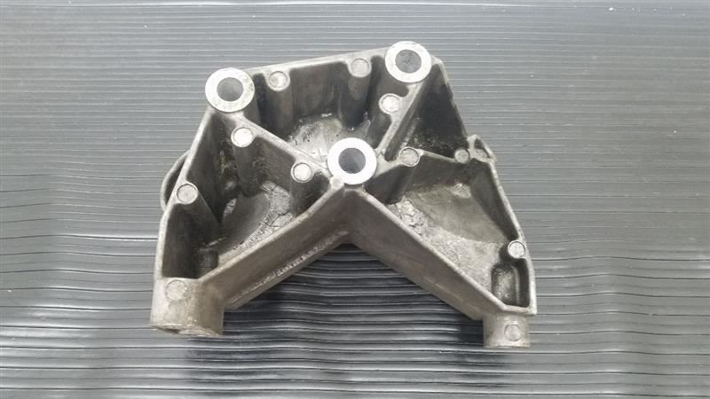 97-04 Ford Explorer 4.0L Alternator Mounting Bracket OEM 1L5E-10239-AA