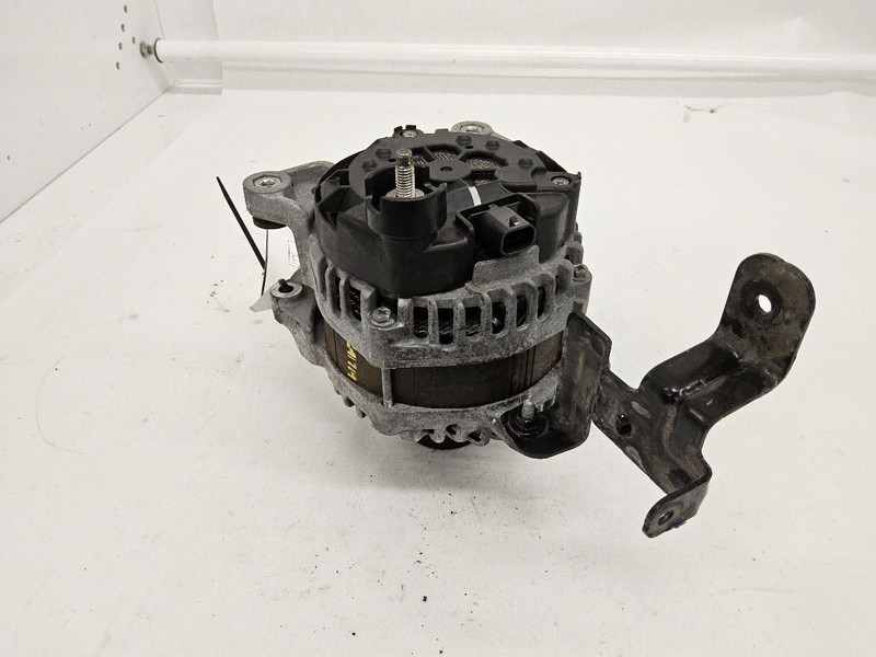 Alternator 220 Amp Opt KW5 ID 13534128 Fits 19-22 SIERRA 1500 PICKUP 3384046