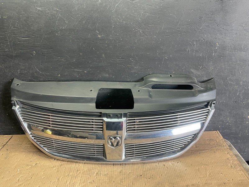 2009 to 2010 Dodge Journey Chrome Front Upper Grill Grille OEM R5412 DG